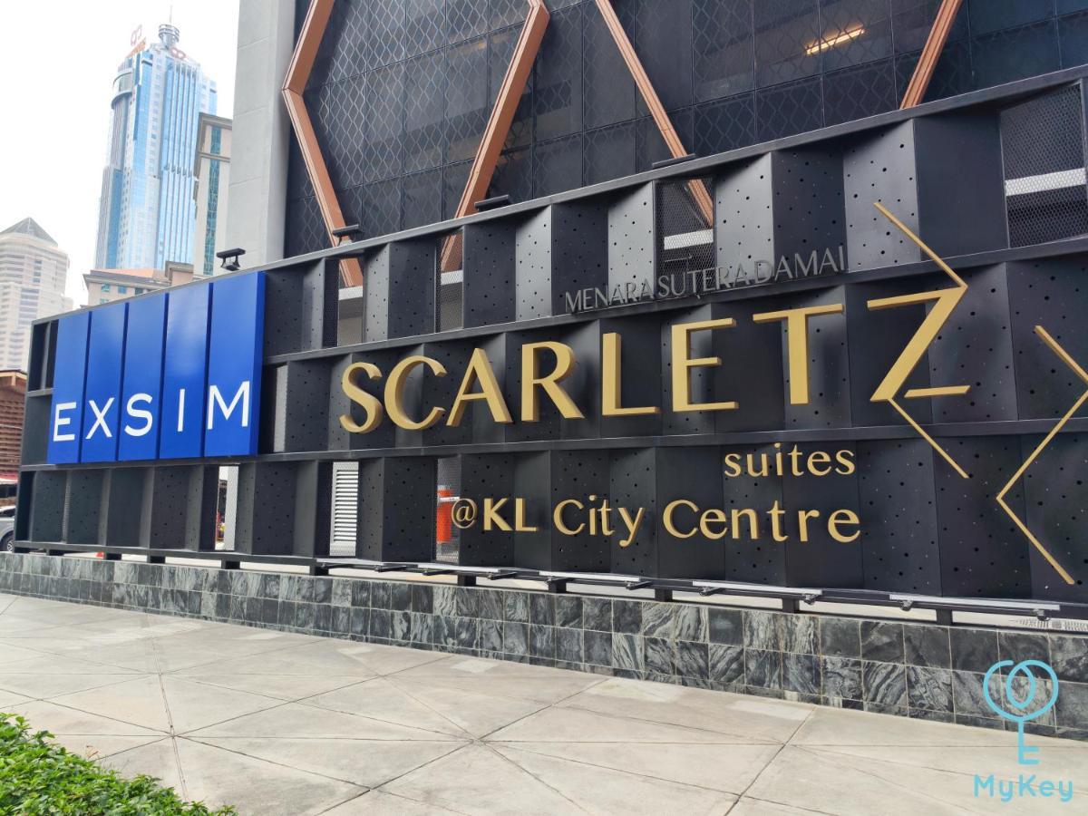 Scarletz Suites Klcc By Mykey Global Kuala Lumpur Esterno foto The entrance of the suites